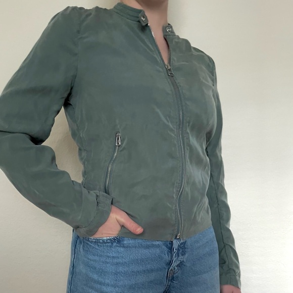 🍂 GAP Lightweight Racer Style Zip Jacket - Picture 4 of 8